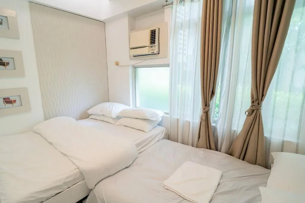 Apartment A2J Executive 1Br Suite Near Venice Mall Bgc Manila Philippines