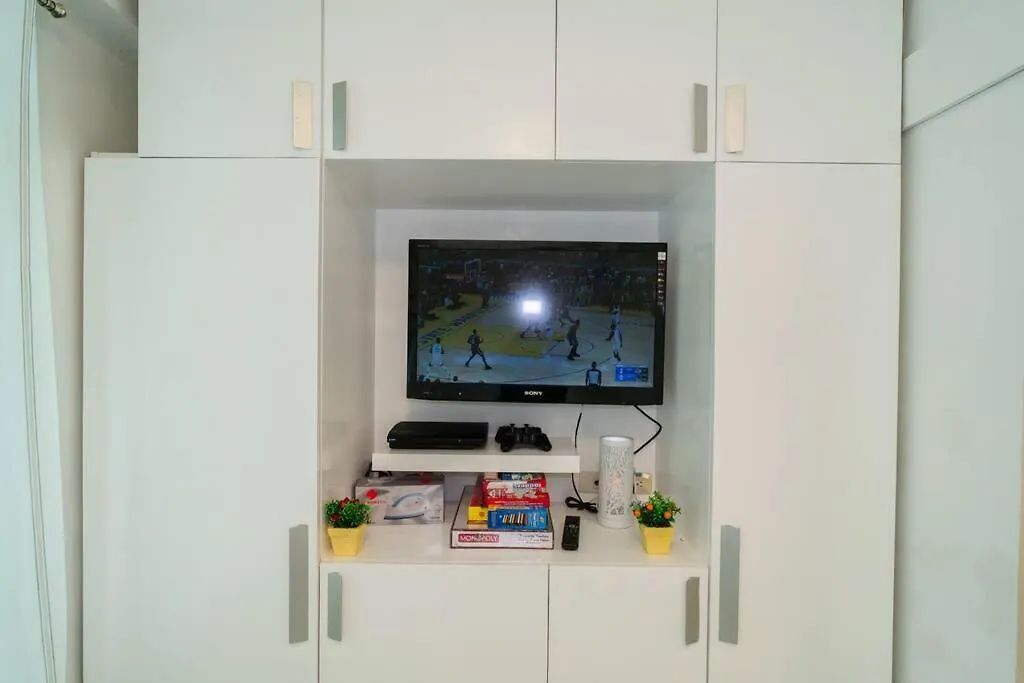 A2J Executive 1Br Suite Near Venice Mall Bgc Manila