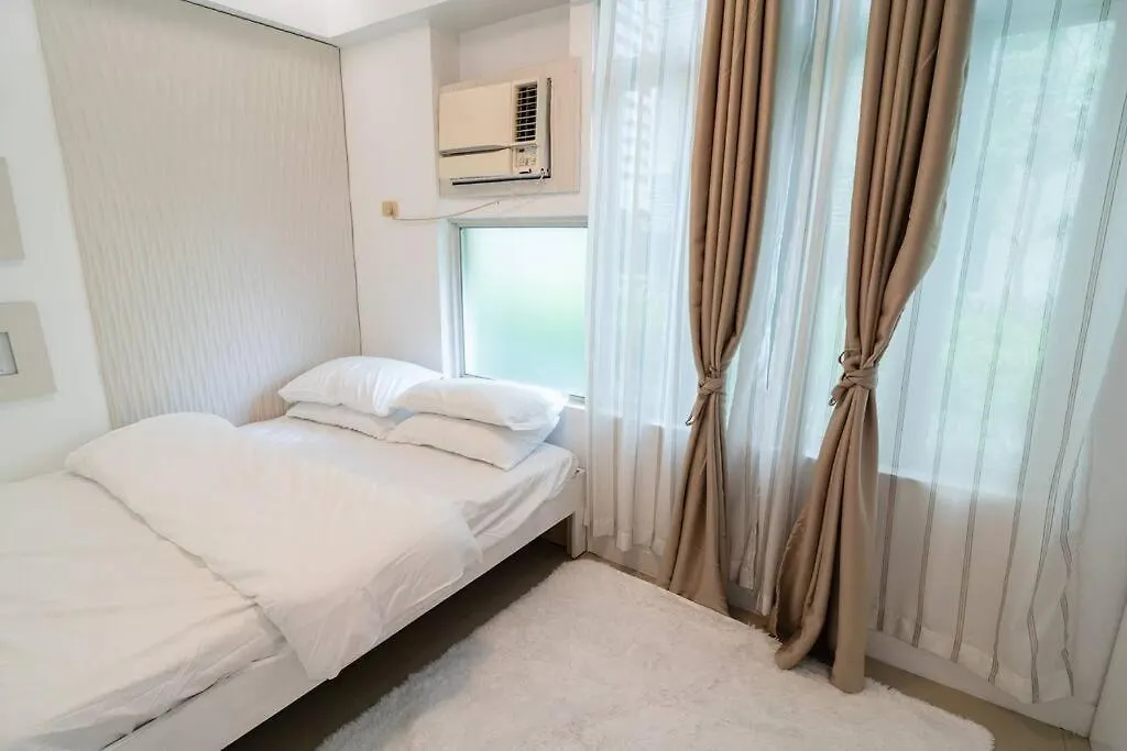 A2J Executive 1Br Suite Near Venice Mall Bgc Manila 0*,  Philippines