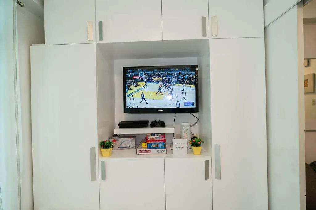 A2J Executive 1Br Suite Near Venice Mall Bgc Manila