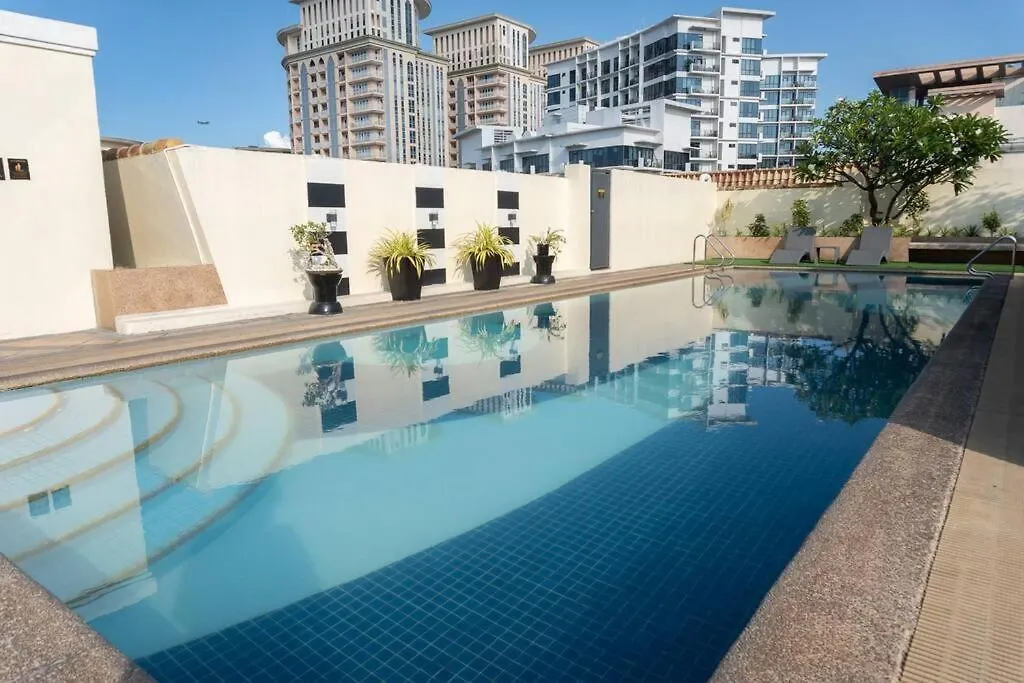 A2J Executive 1Br Suite Near Venice Mall Bgc Manila